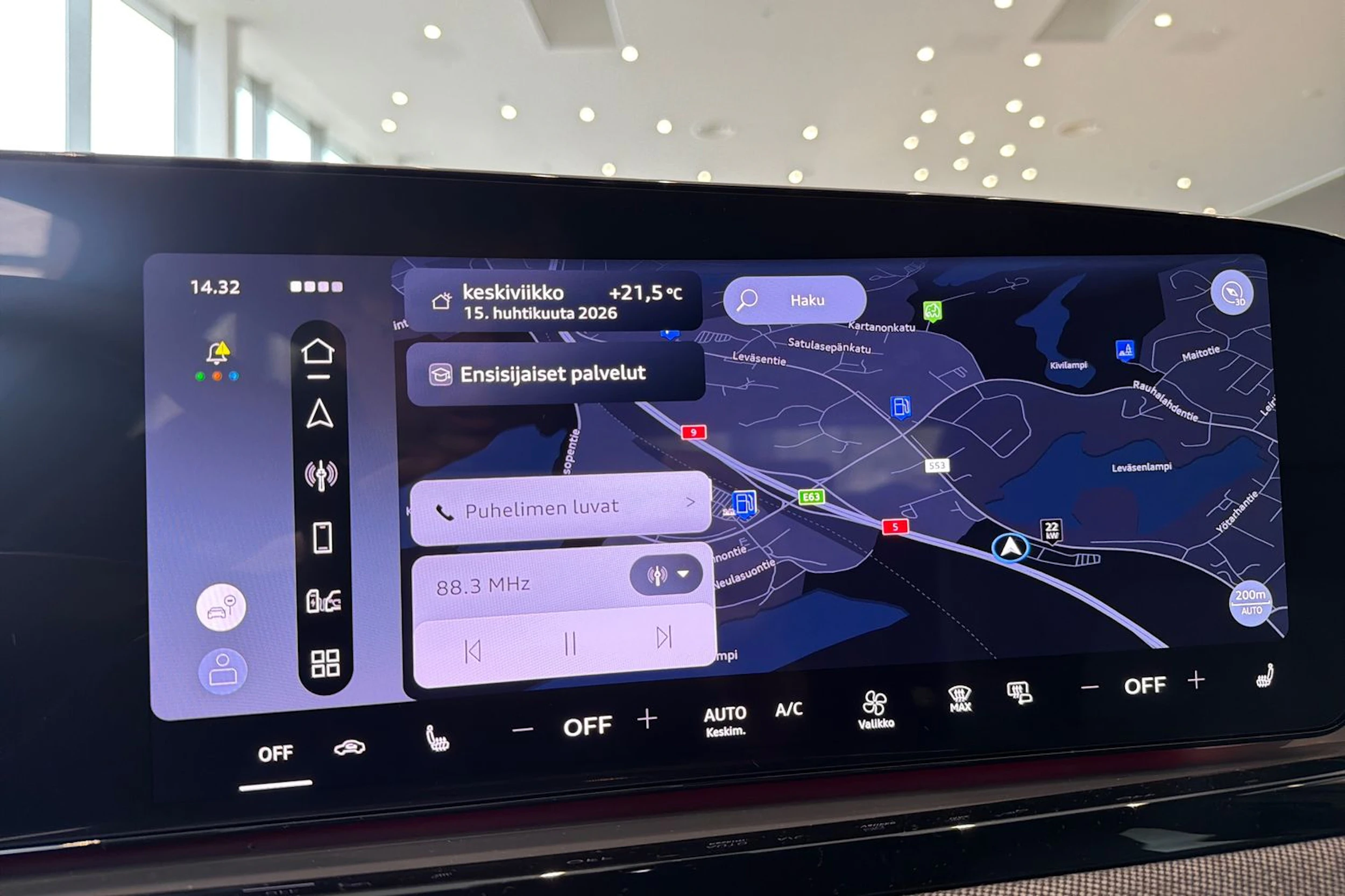 harmaa Audi A5 2026 kuva 13.