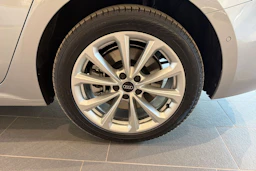 harmaa Audi A5 2026 kuva 10.