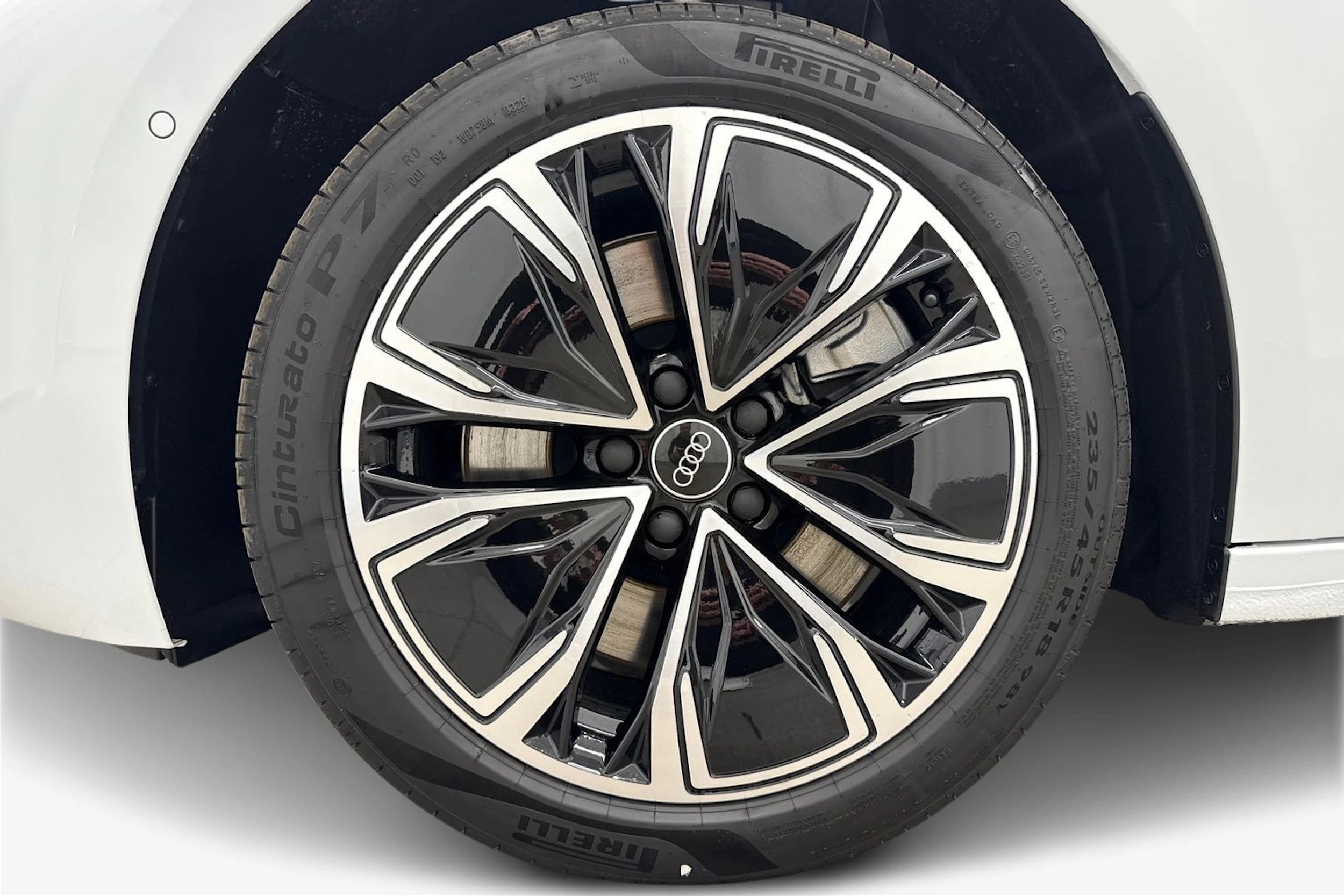 met. valkoinen Audi A5 2026 kuva 9.