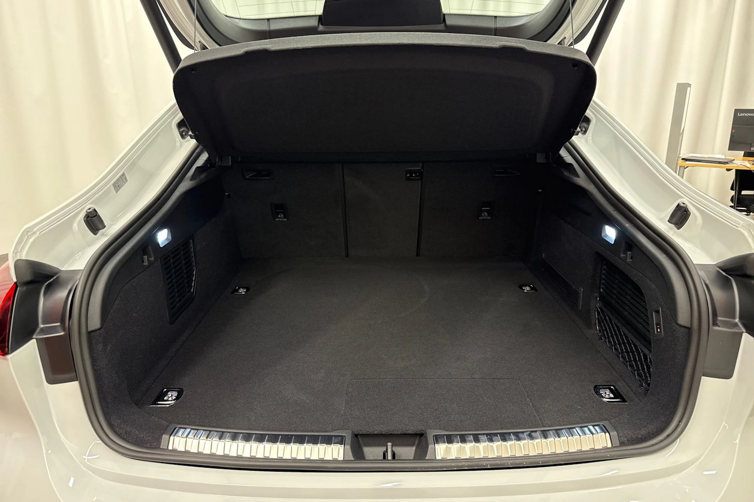 met. valkoinen Audi A5 2026 kuva 12.