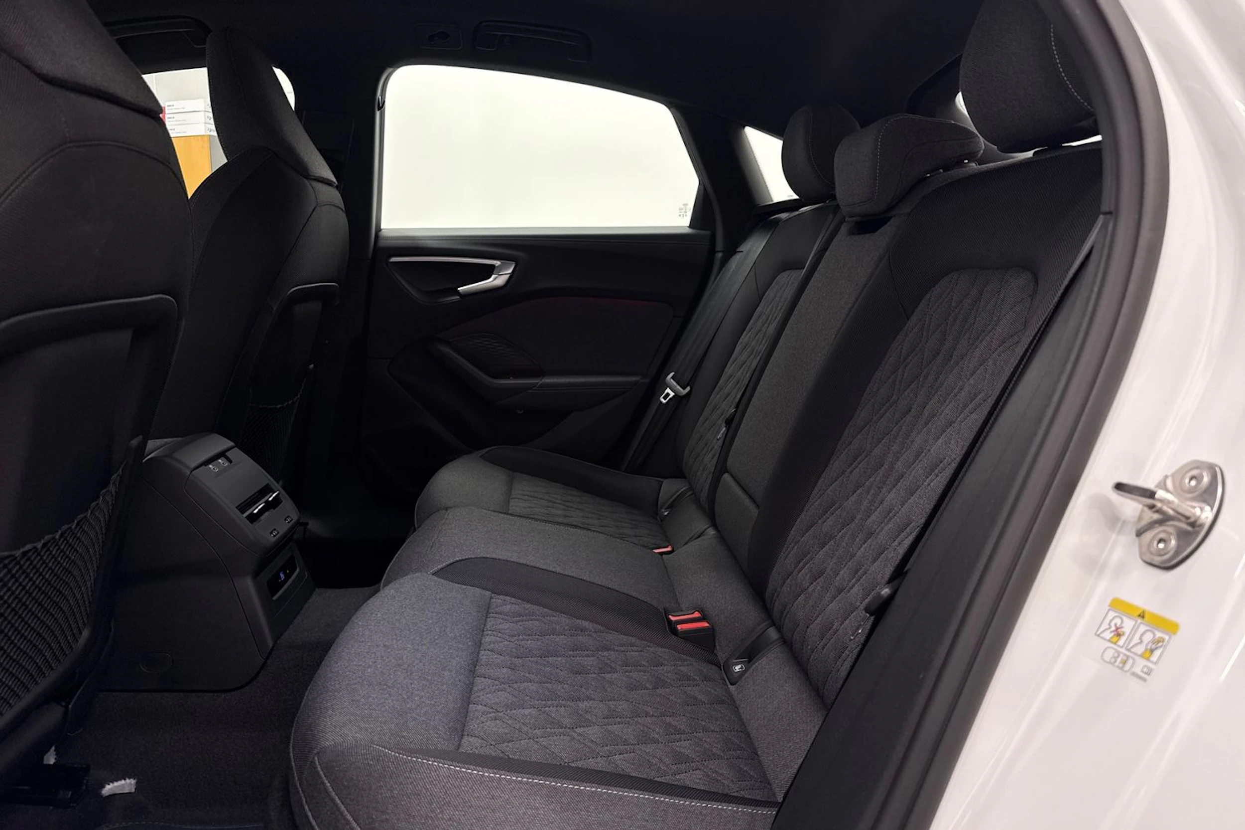 met. valkoinen Audi A5 2026 kuva 15.