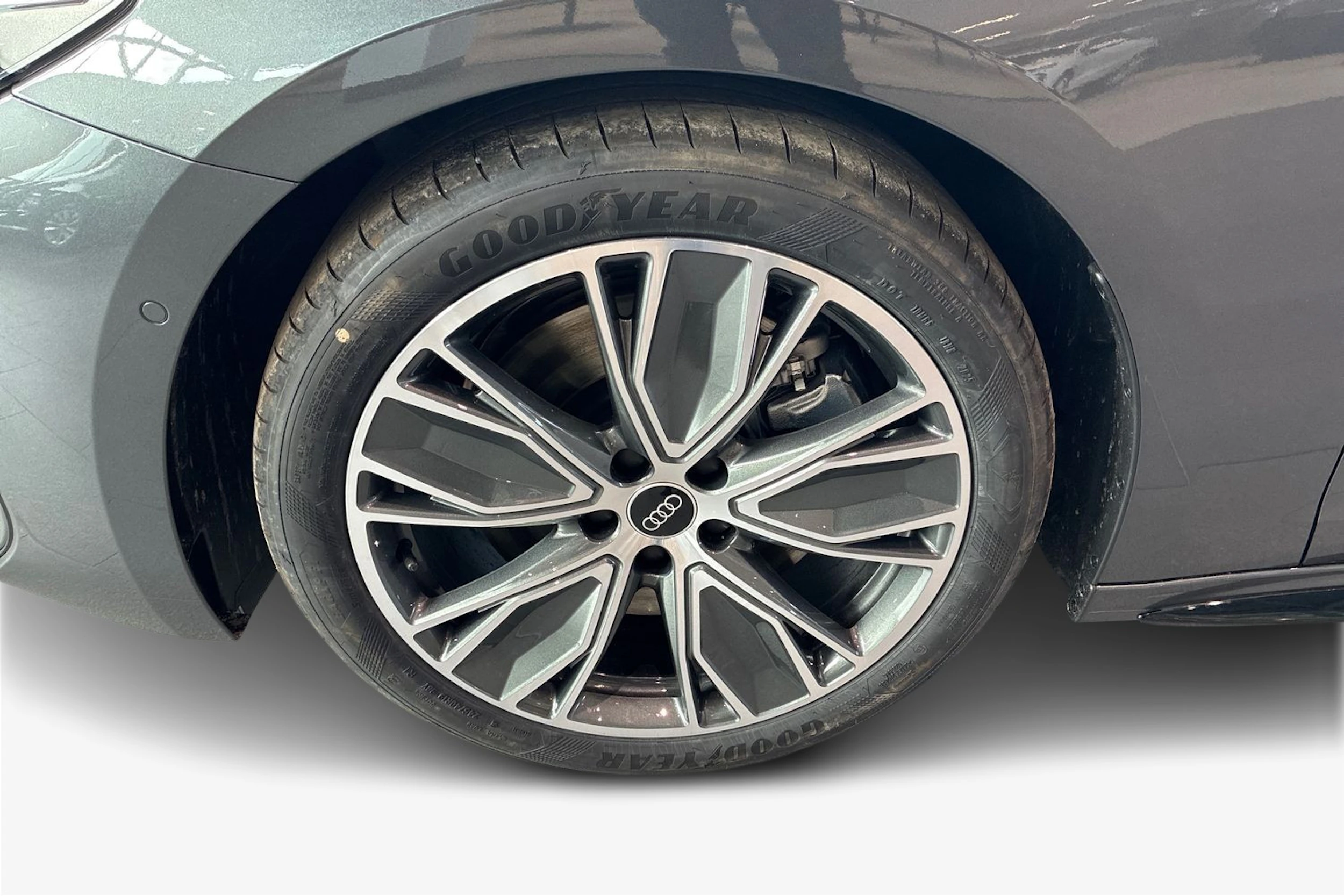 harmaa Audi A5 2026 kuva 9.