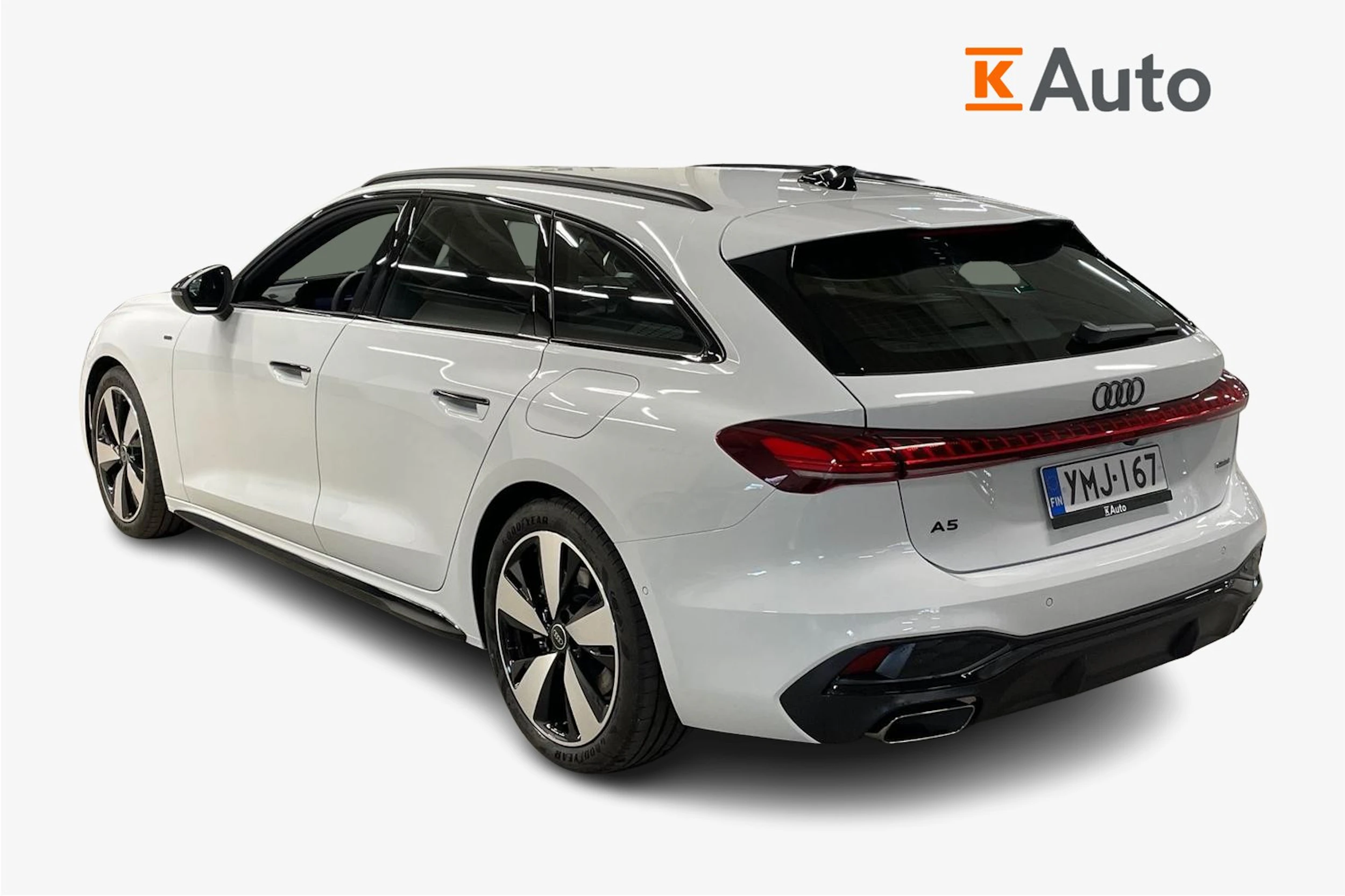 valkoinen Audi A5 2026 kuva 2.