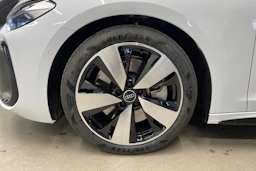 valkoinen Audi A5 2026 kuva 10.
