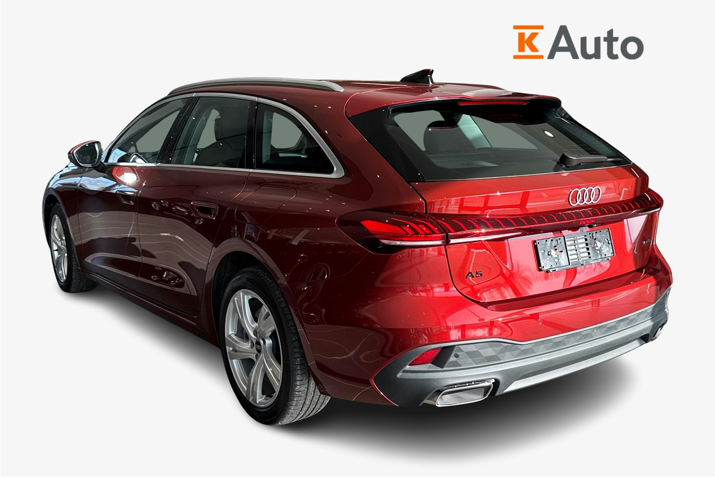 punainen Audi A5 2026 kuva 2.