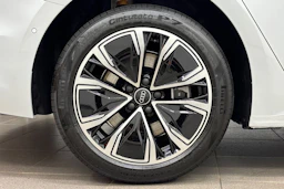 met. valkoinen Audi A5 2026 kuva 10.