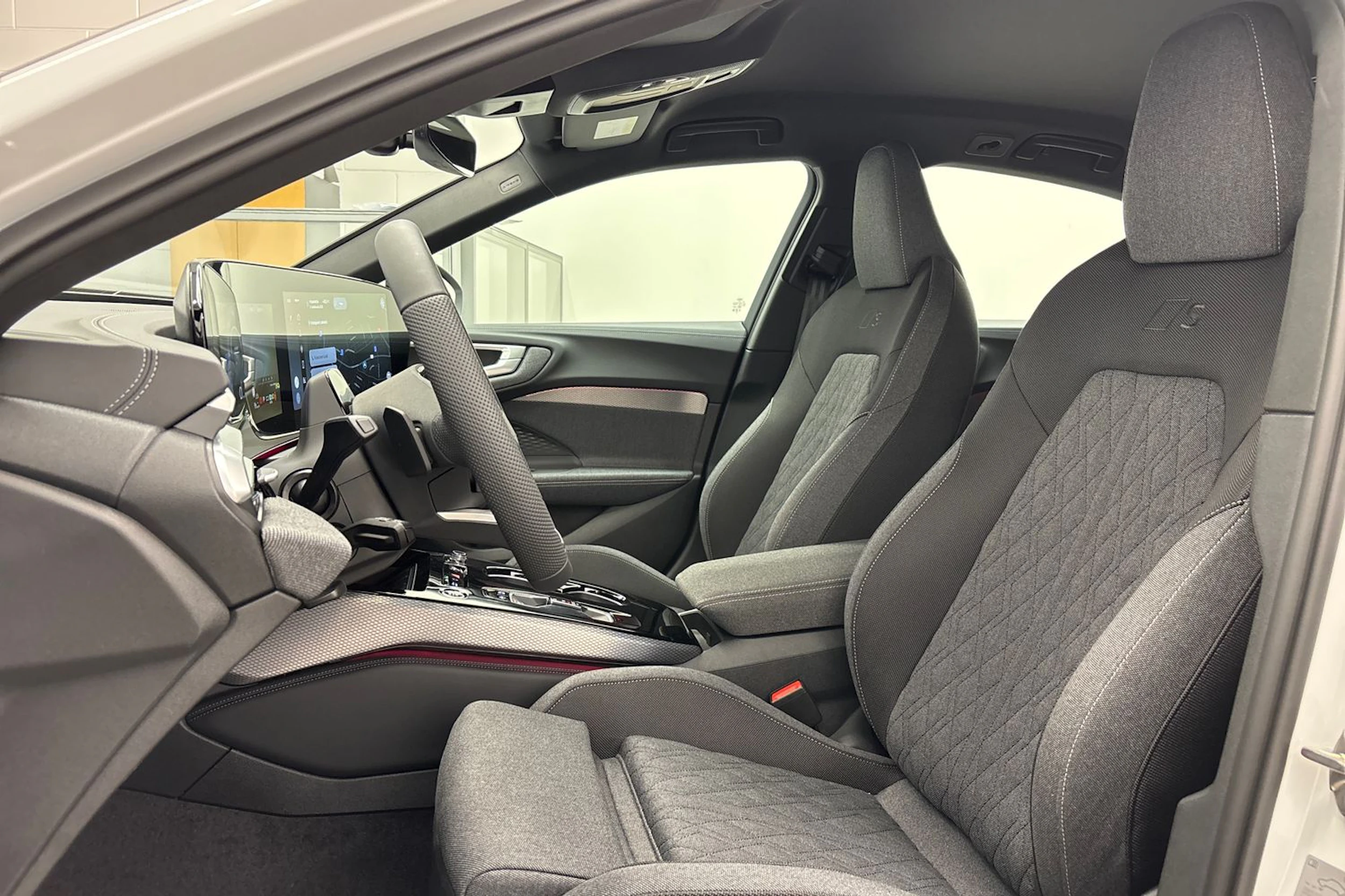 met. valkoinen Audi A5 2026 kuva 11.
