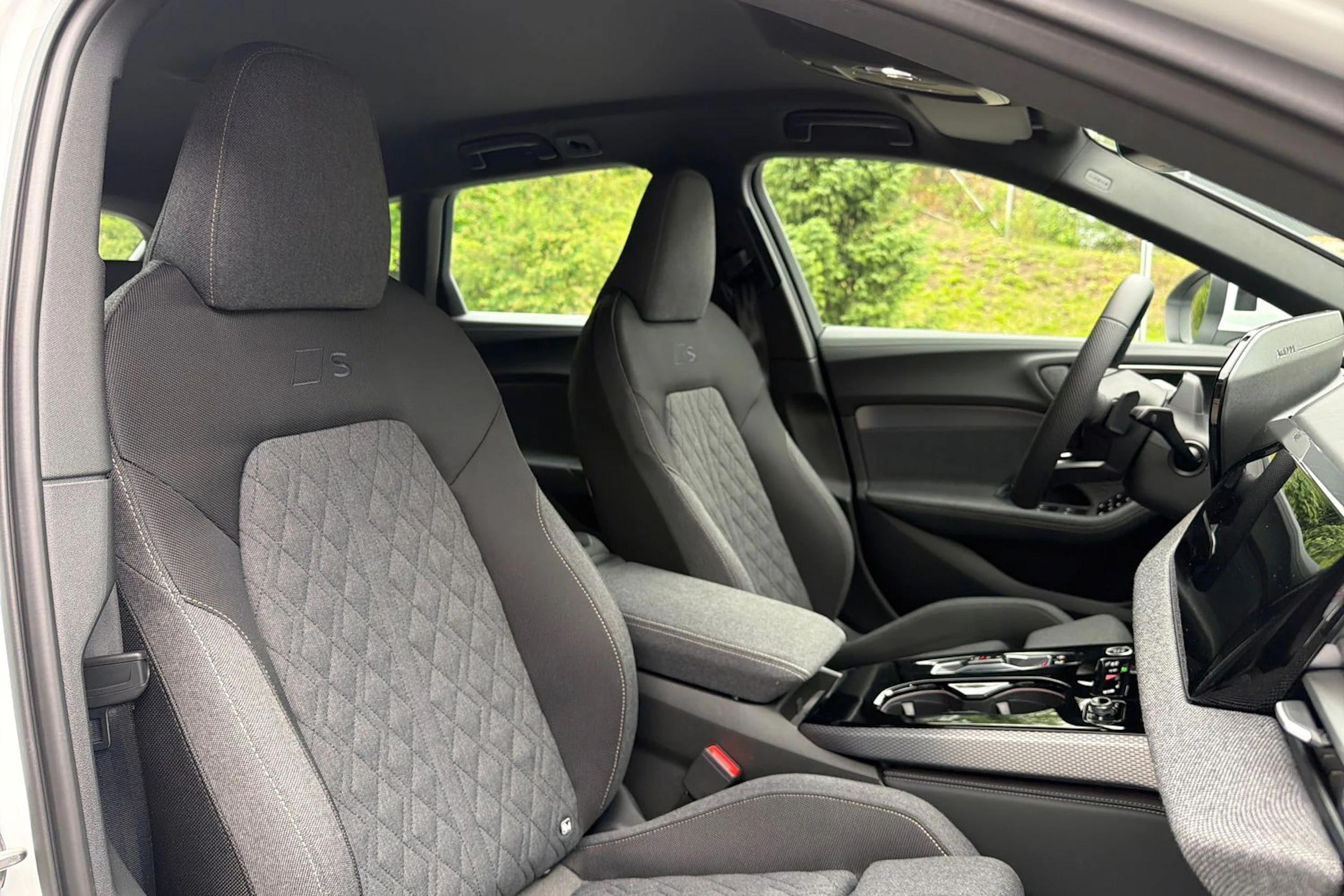met. valkoinen Audi A5 2026 kuva 19.