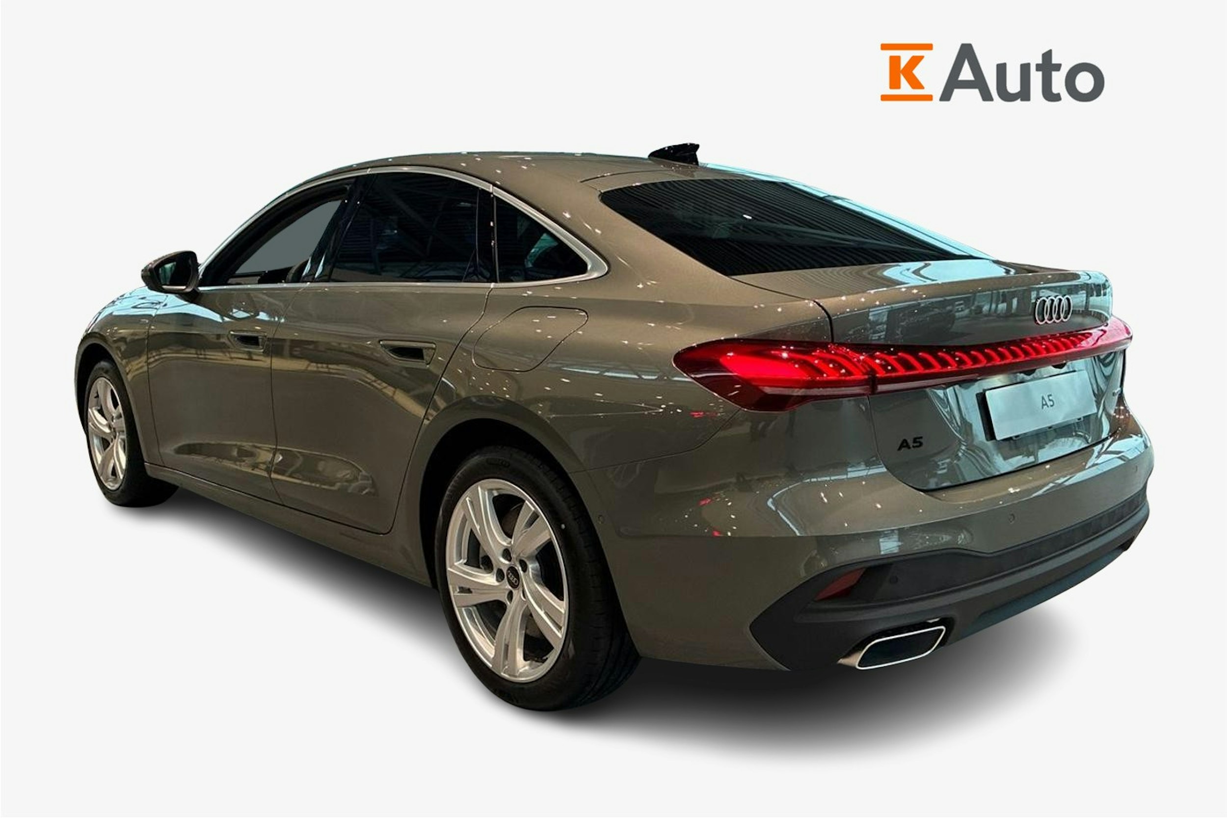 met. harmaa Audi A5 2026 kuva 2.
