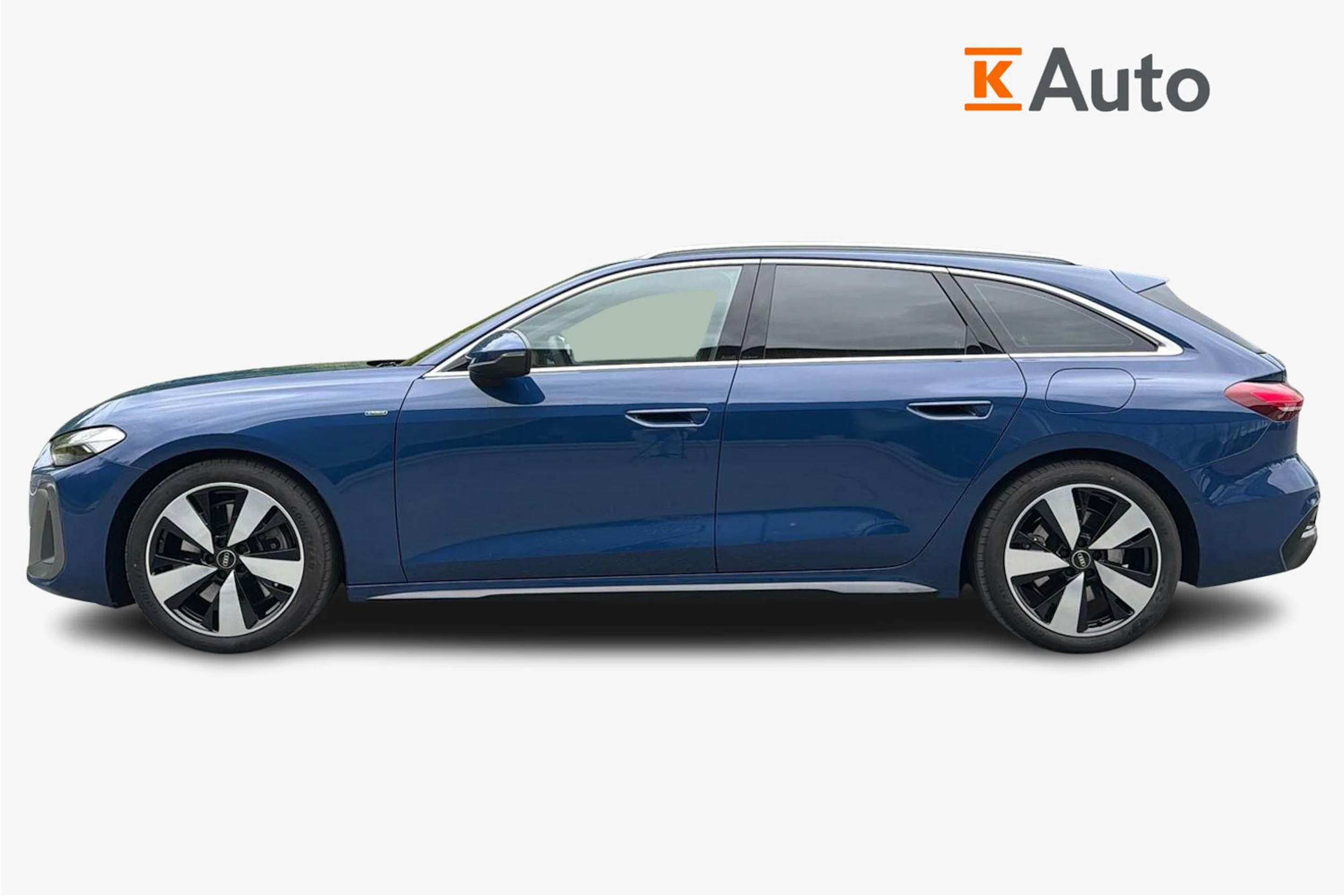 sininen Audi A5 2026 kuva 5.
