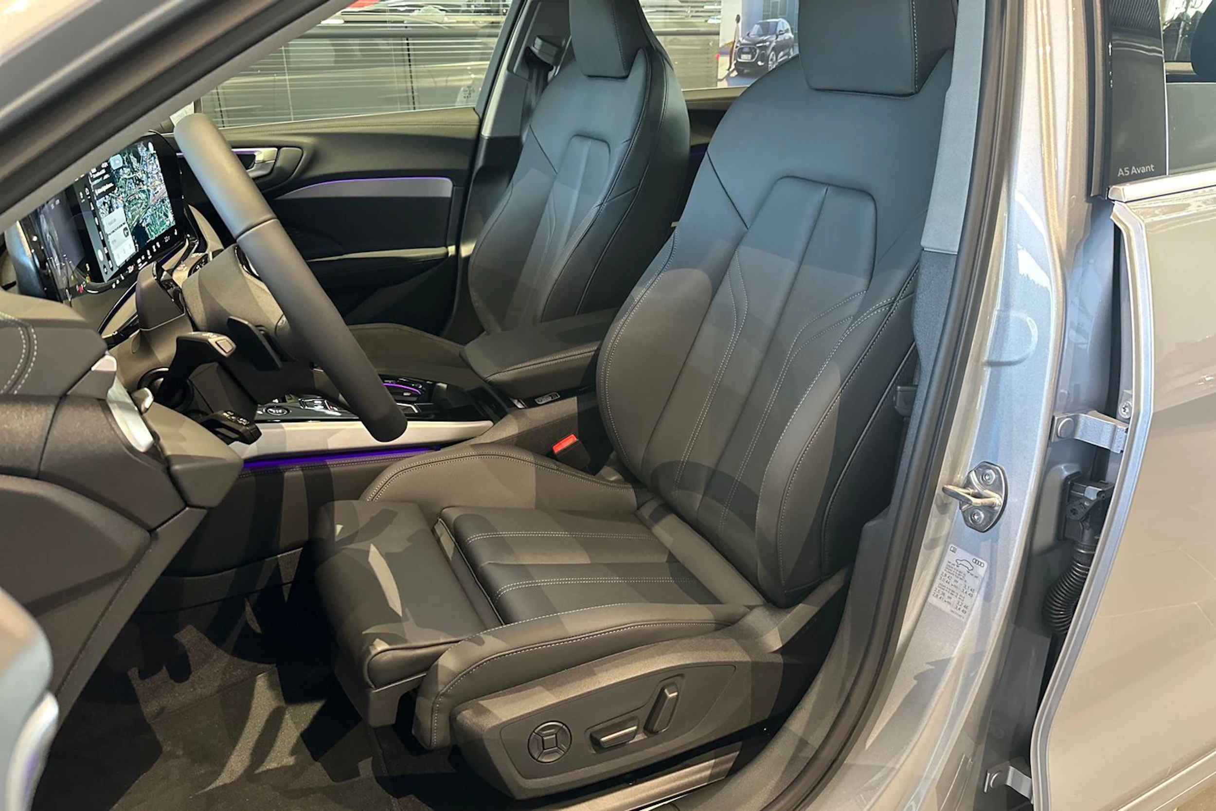 met. harmaa Audi A5 2026 kuva 12.