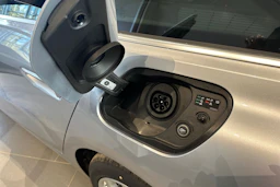 met. harmaa Audi A5 2026 kuva 13.