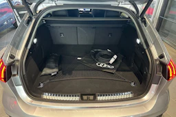 met. harmaa Audi A5 2026 kuva 14.