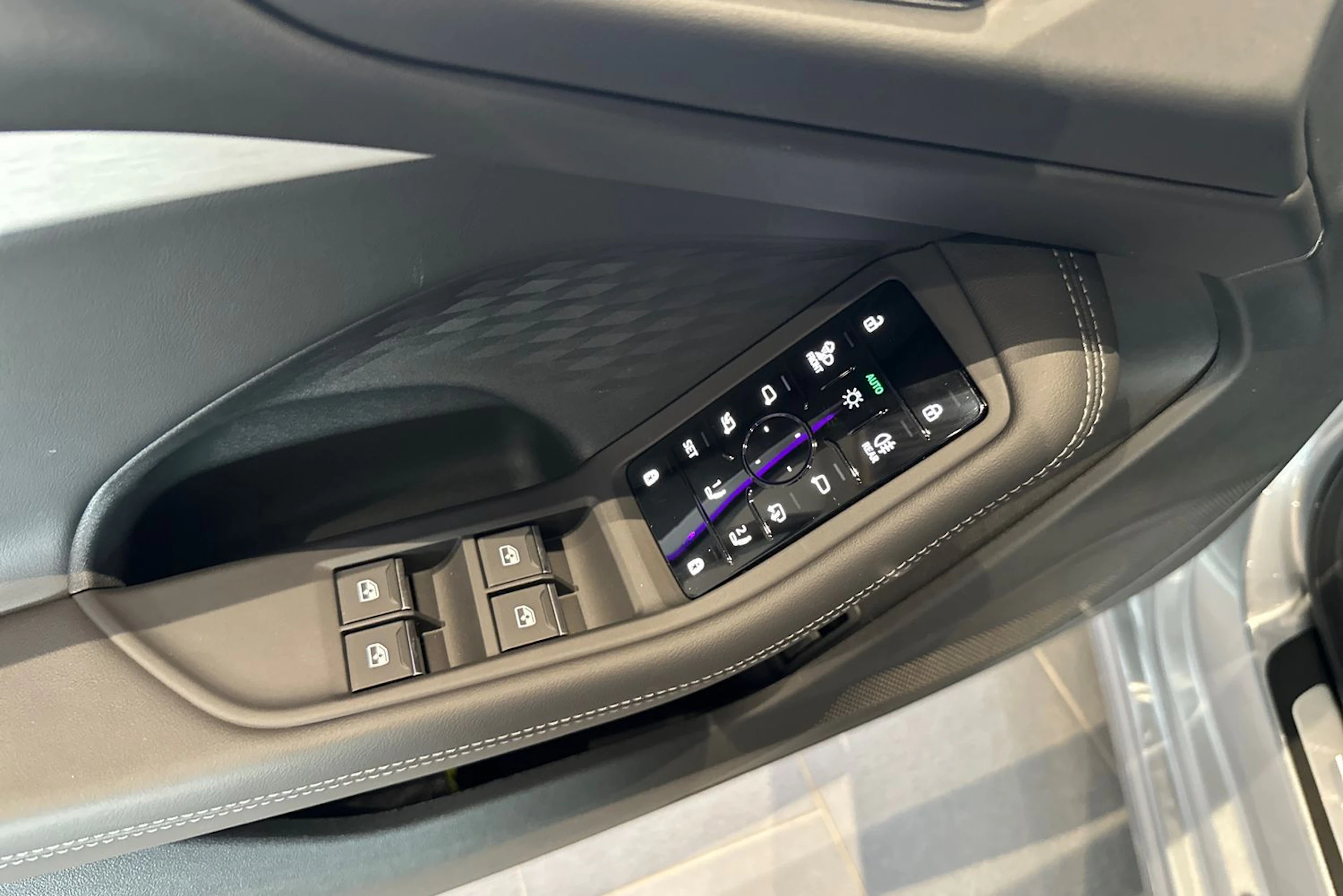 met. harmaa Audi A5 2026 kuva 18.