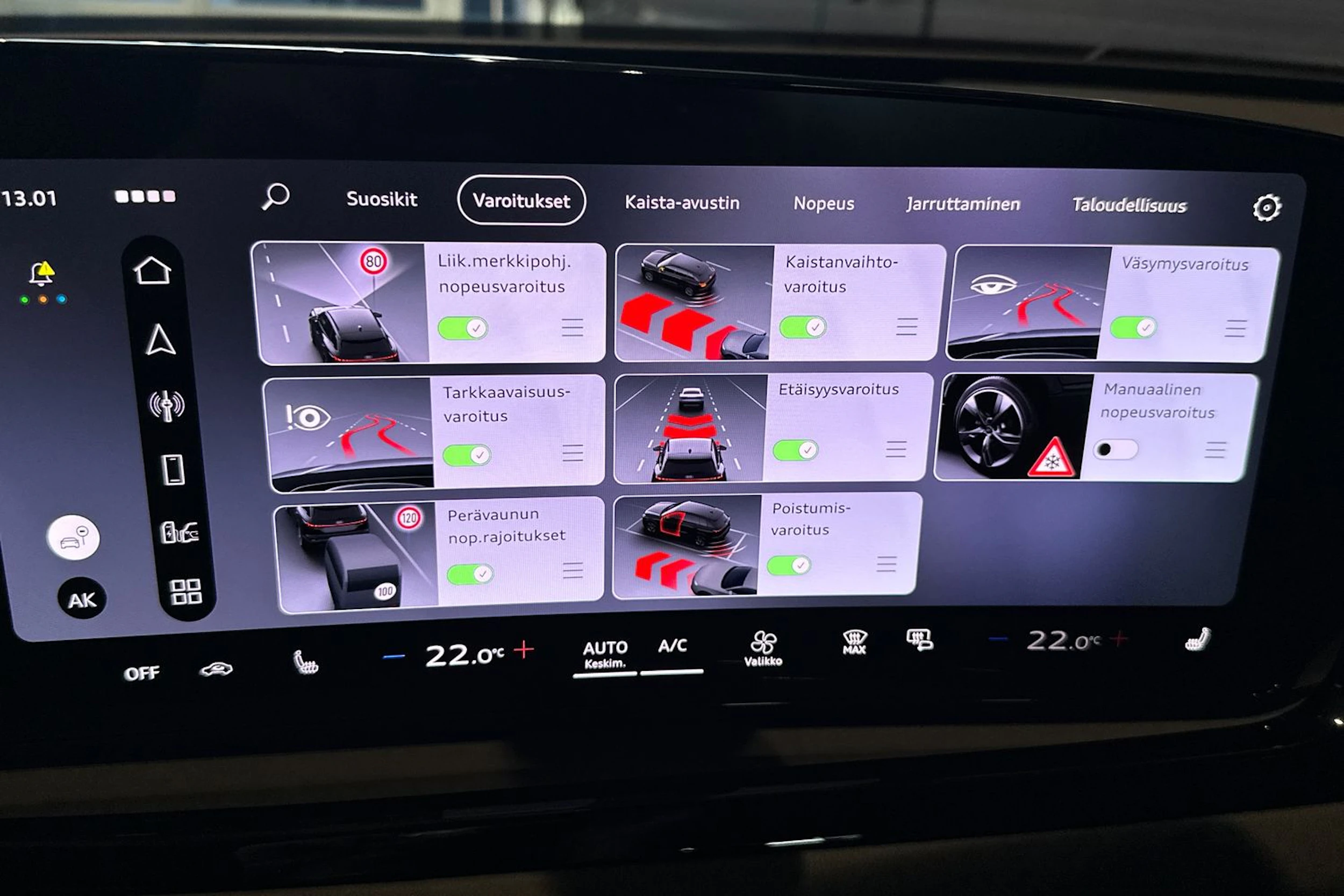 met. harmaa Audi A5 2026 kuva 26.