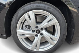 musta Audi A5 2026 kuva 9.