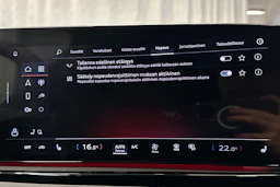 punainen Audi A5 Avant 2025 kuva 29.