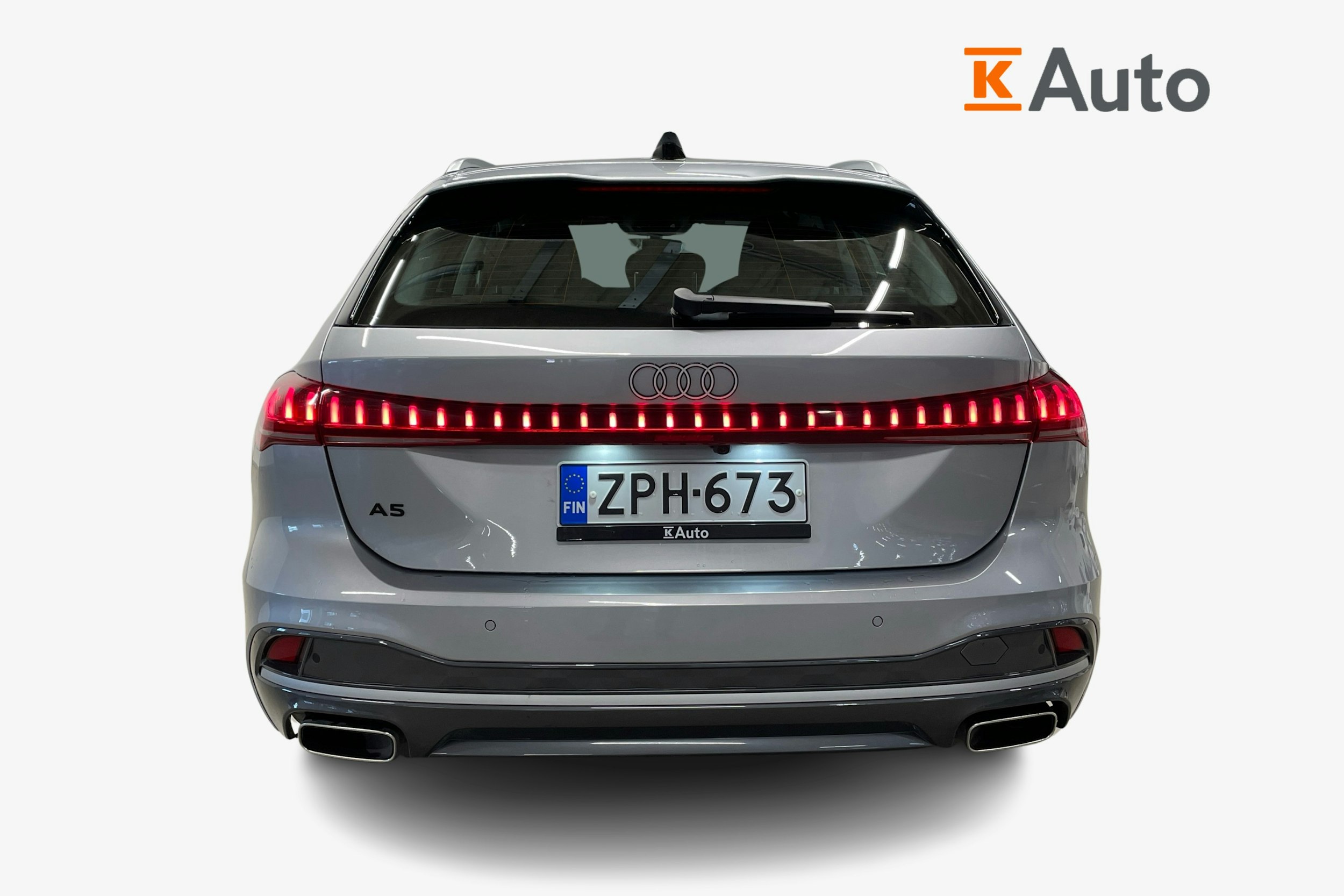 harmaa Audi A5 Avant 2025 kuva 3.