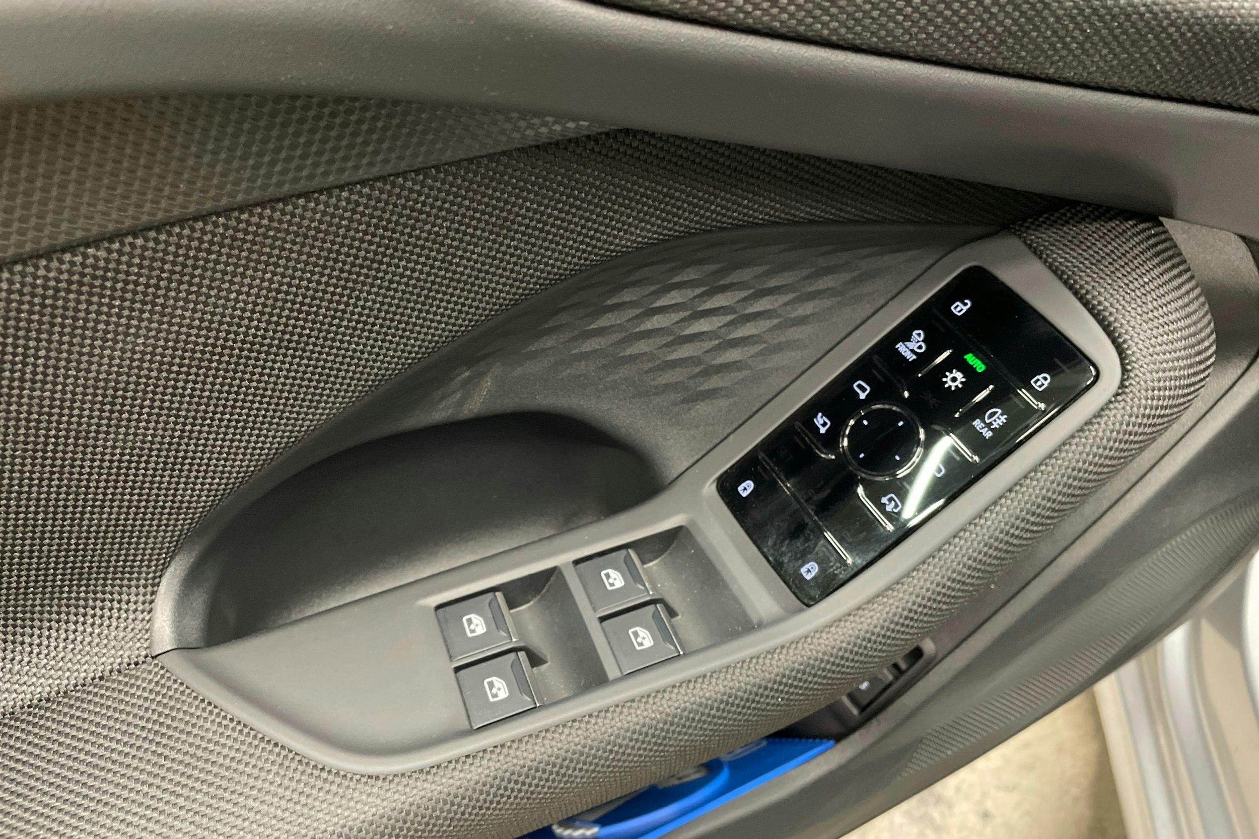 harmaa Audi A5 Avant 2025 kuva 13.