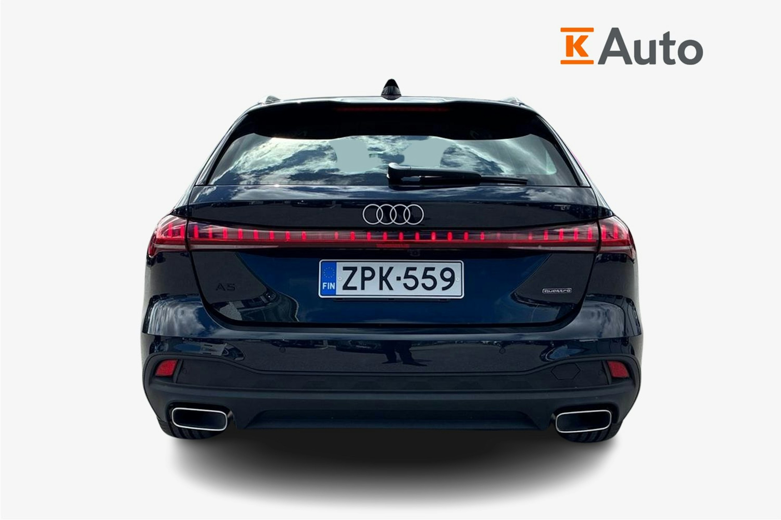 sininen Audi A5 Avant 2025 kuva 18.