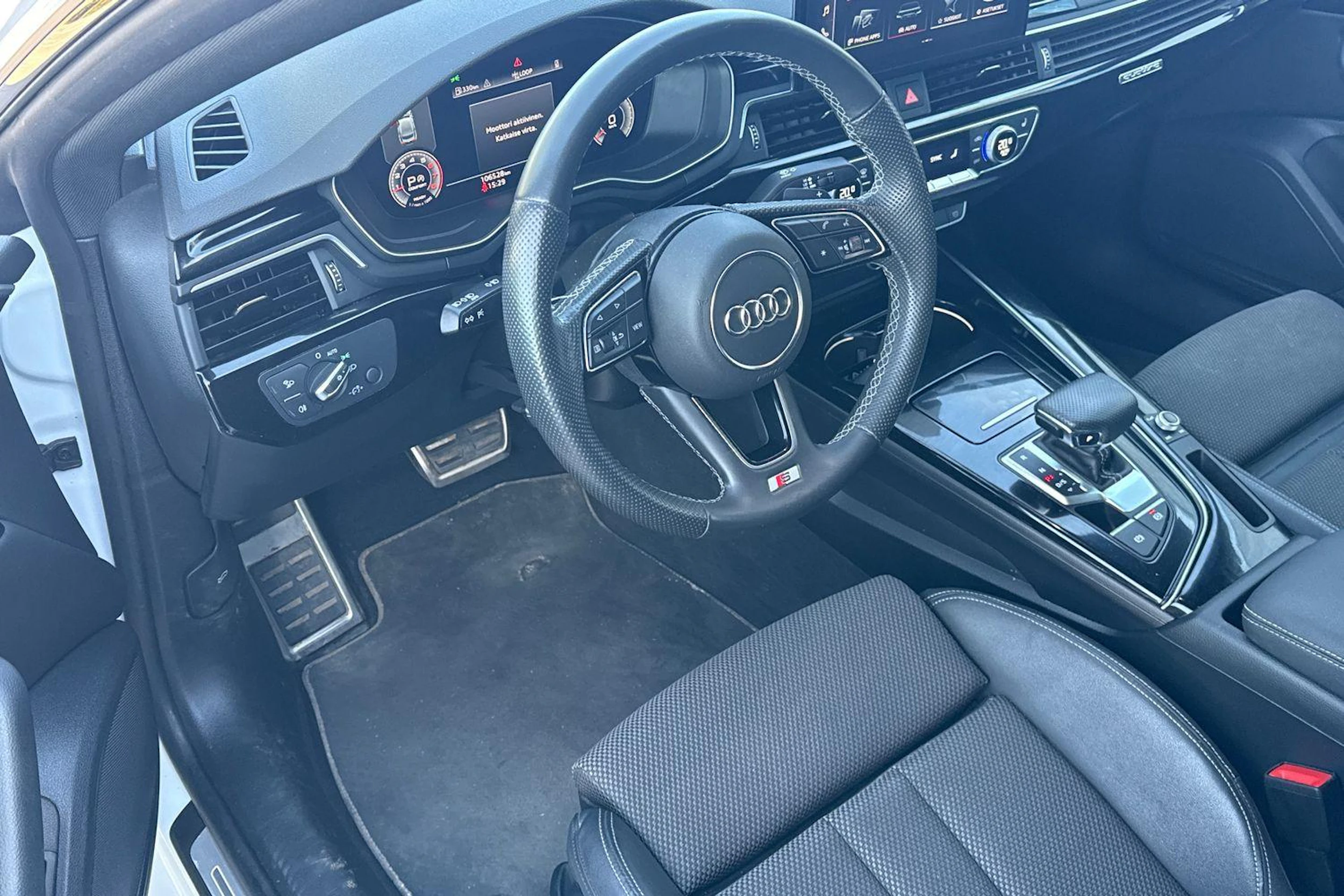 Valkoinen Audi A5 2022 kuva 3.