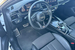 Valkoinen Audi A5 2022 kuva 3.