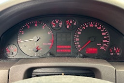 punainen Audi A6 1998 kuva 13.