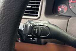 punainen Audi A6 1998 kuva 14.