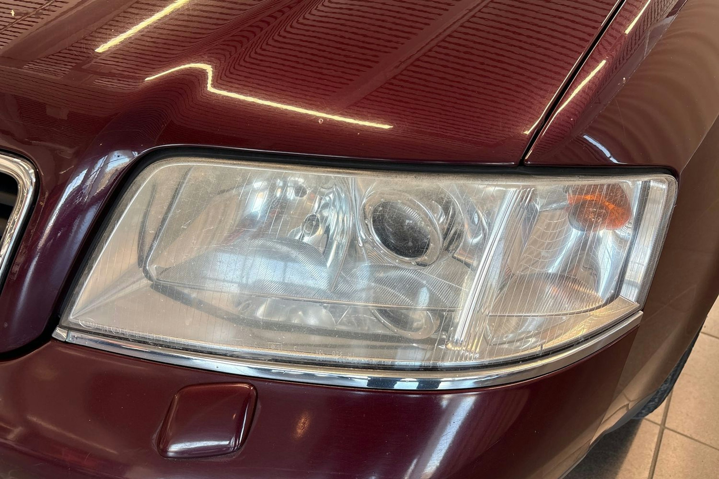 punainen Audi A6 1998 kuva 20.