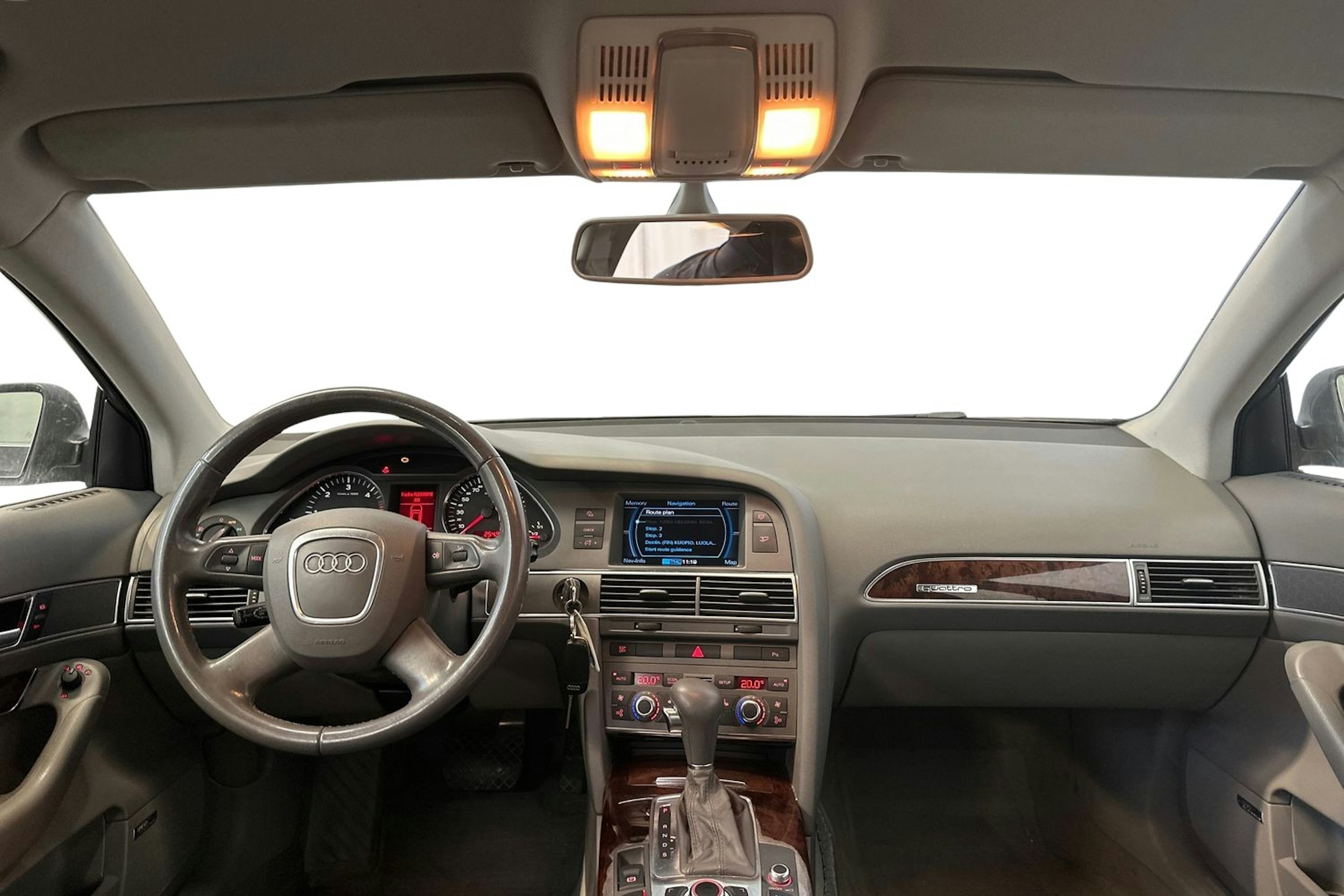 harmaa Audi A6 2004 kuva 7.