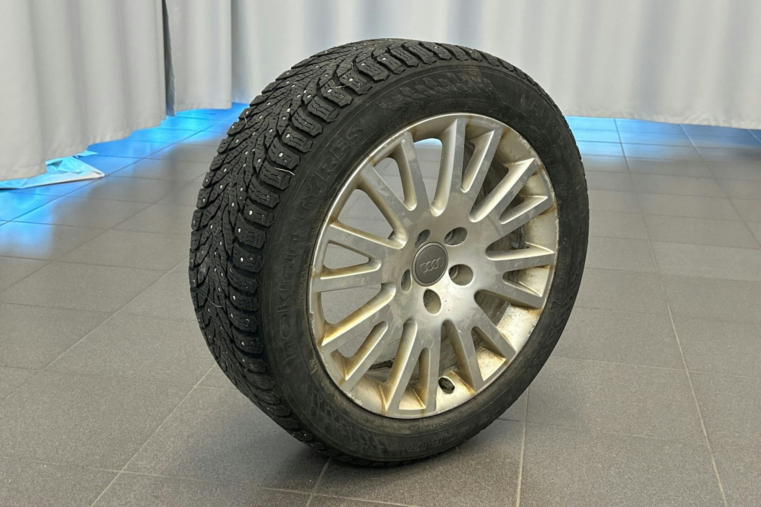 harmaa Audi A6 2004 kuva 11.
