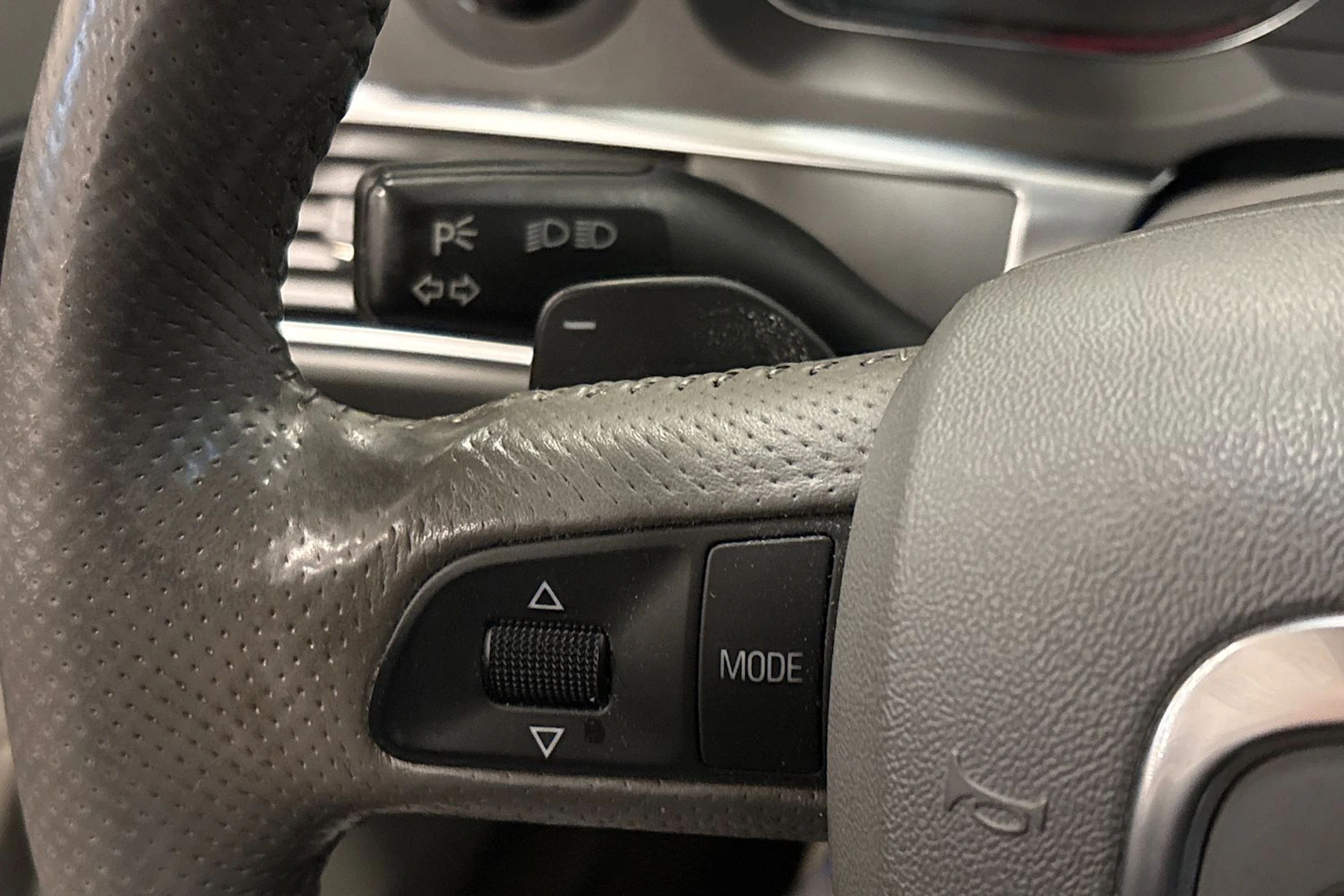 musta Audi A6 2005 kuva 14.