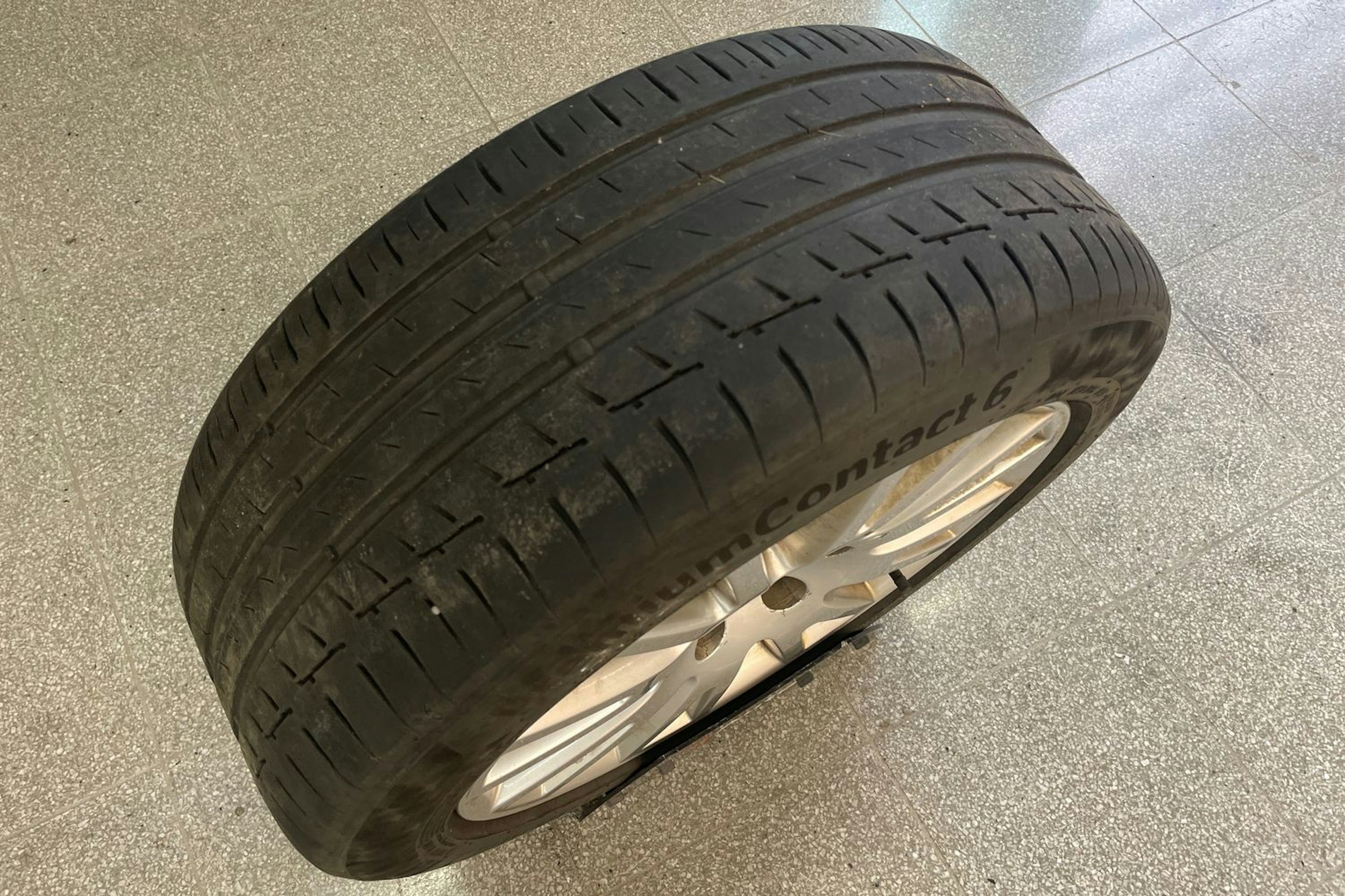 Harmaa Audi A6 2005 kuva 12.