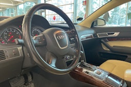 Harmaa Audi A6 2005 kuva 16.