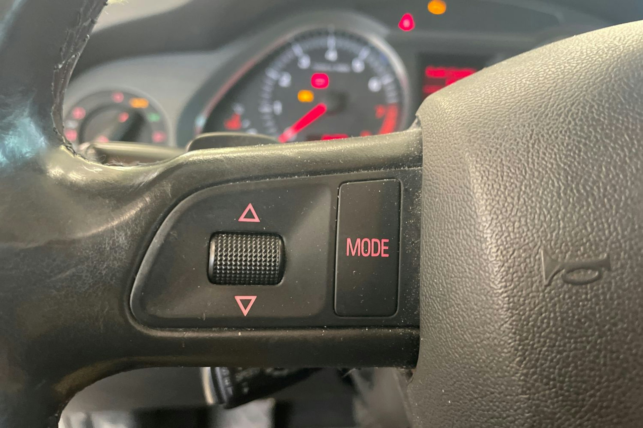 Harmaa Audi A6 2005 kuva 17.