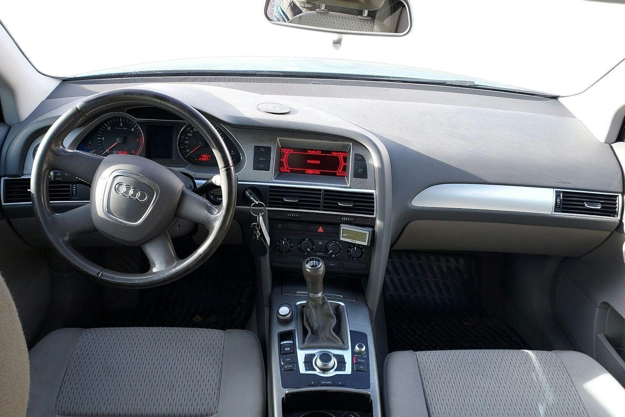 sininen Audi A6 2006 kuva 7.
