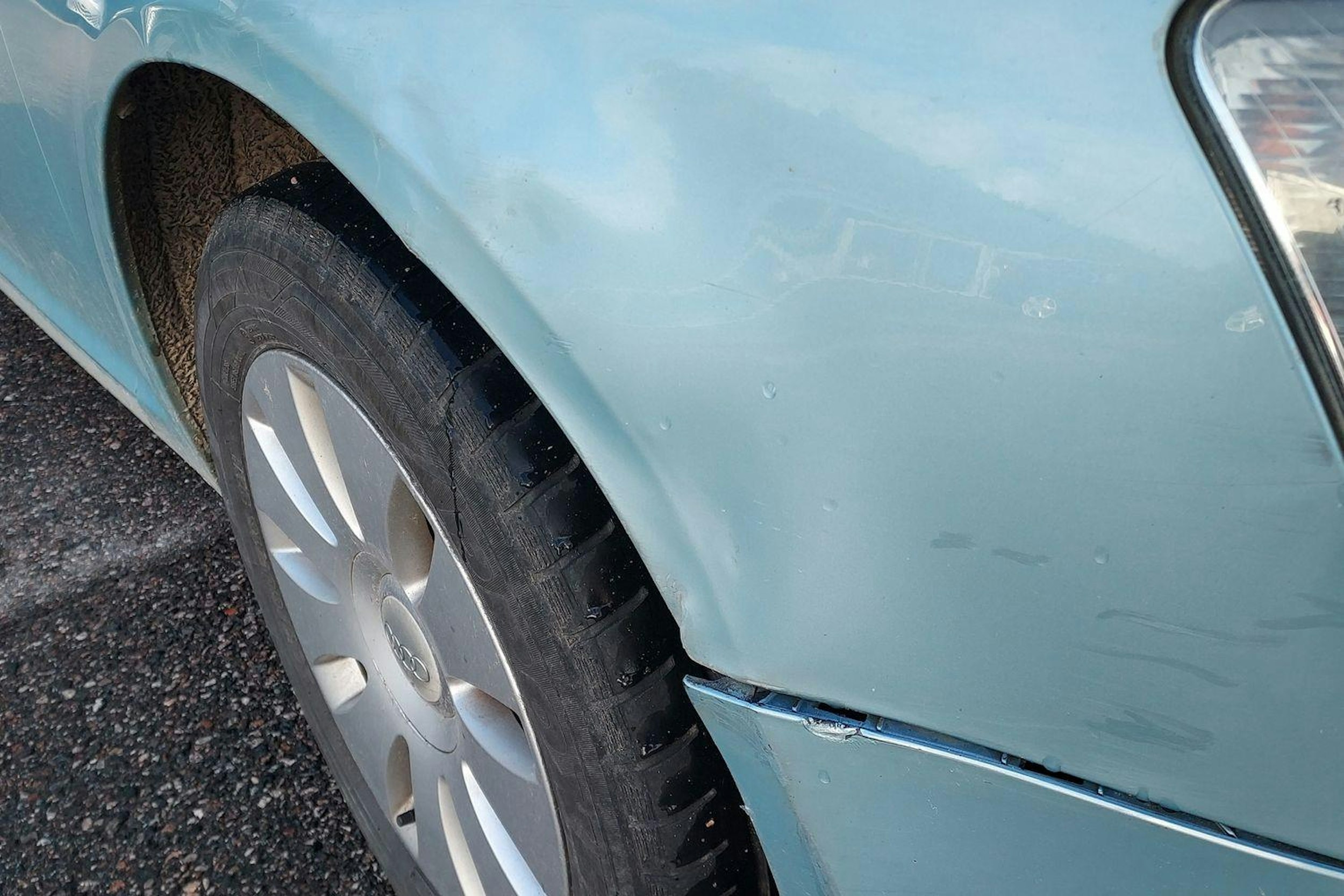 sininen Audi A6 2006 kuva 15.