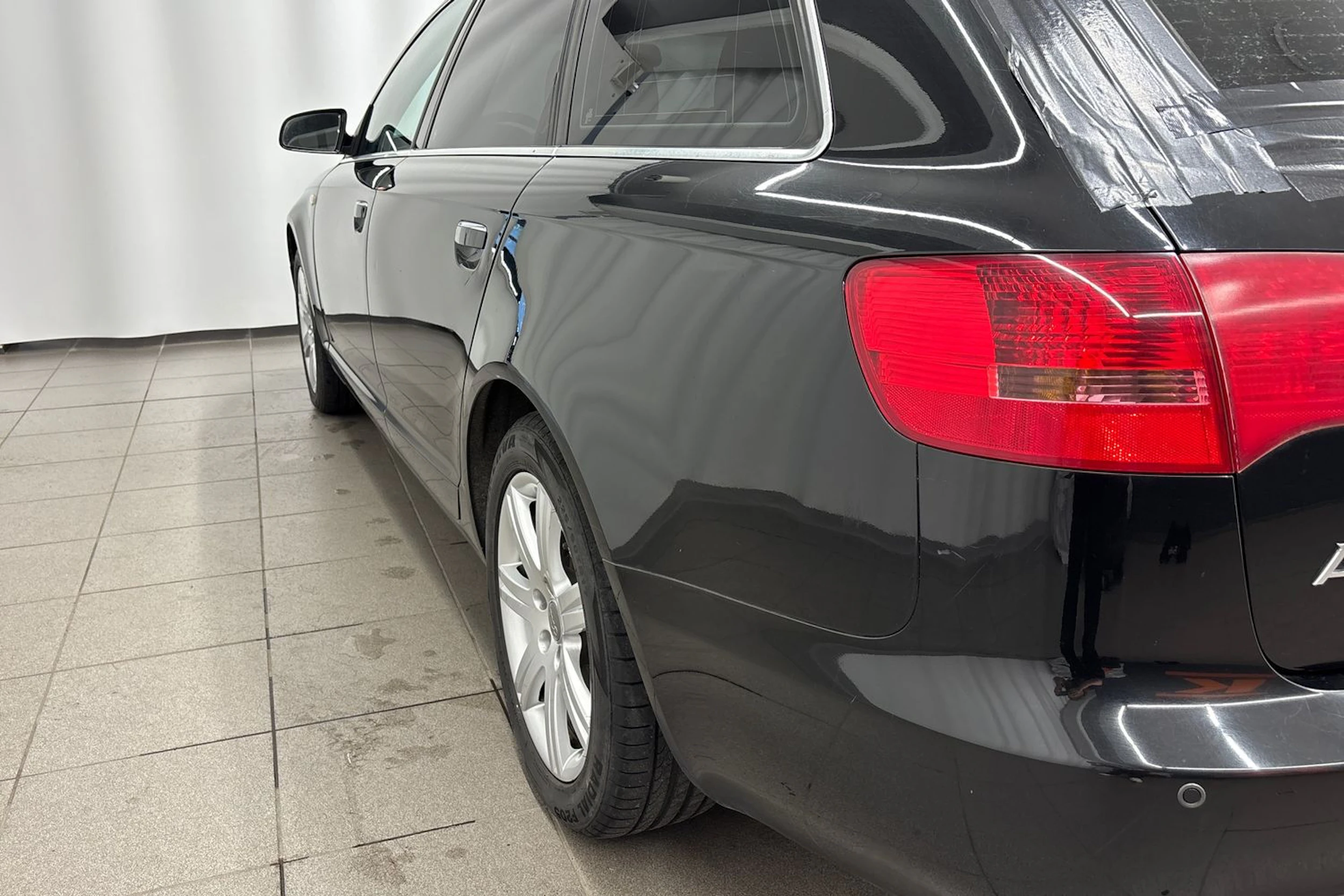 Musta Audi A6 2007 kuva 25.