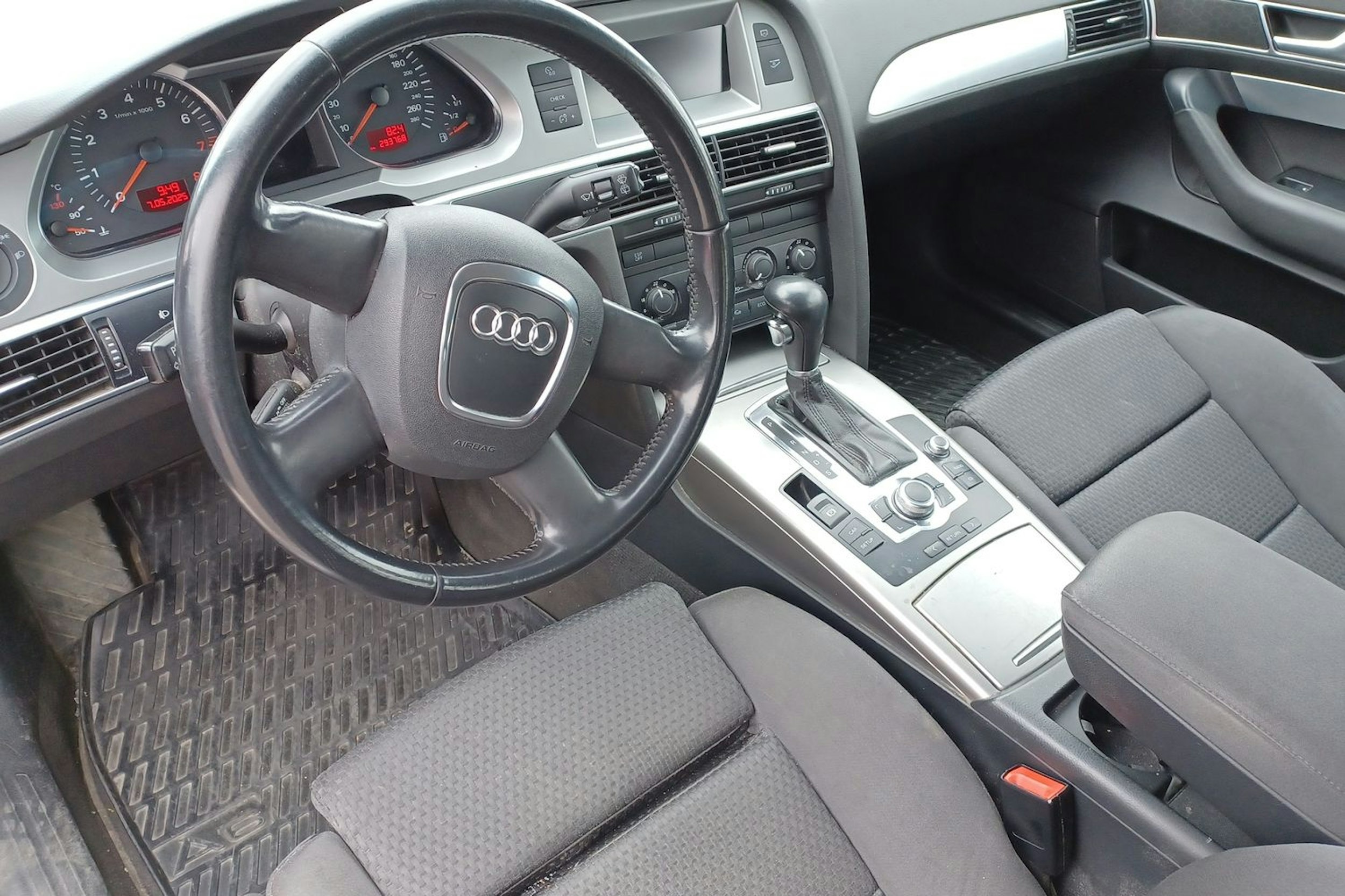 Harmaa Audi A6 2007 kuva 3.
