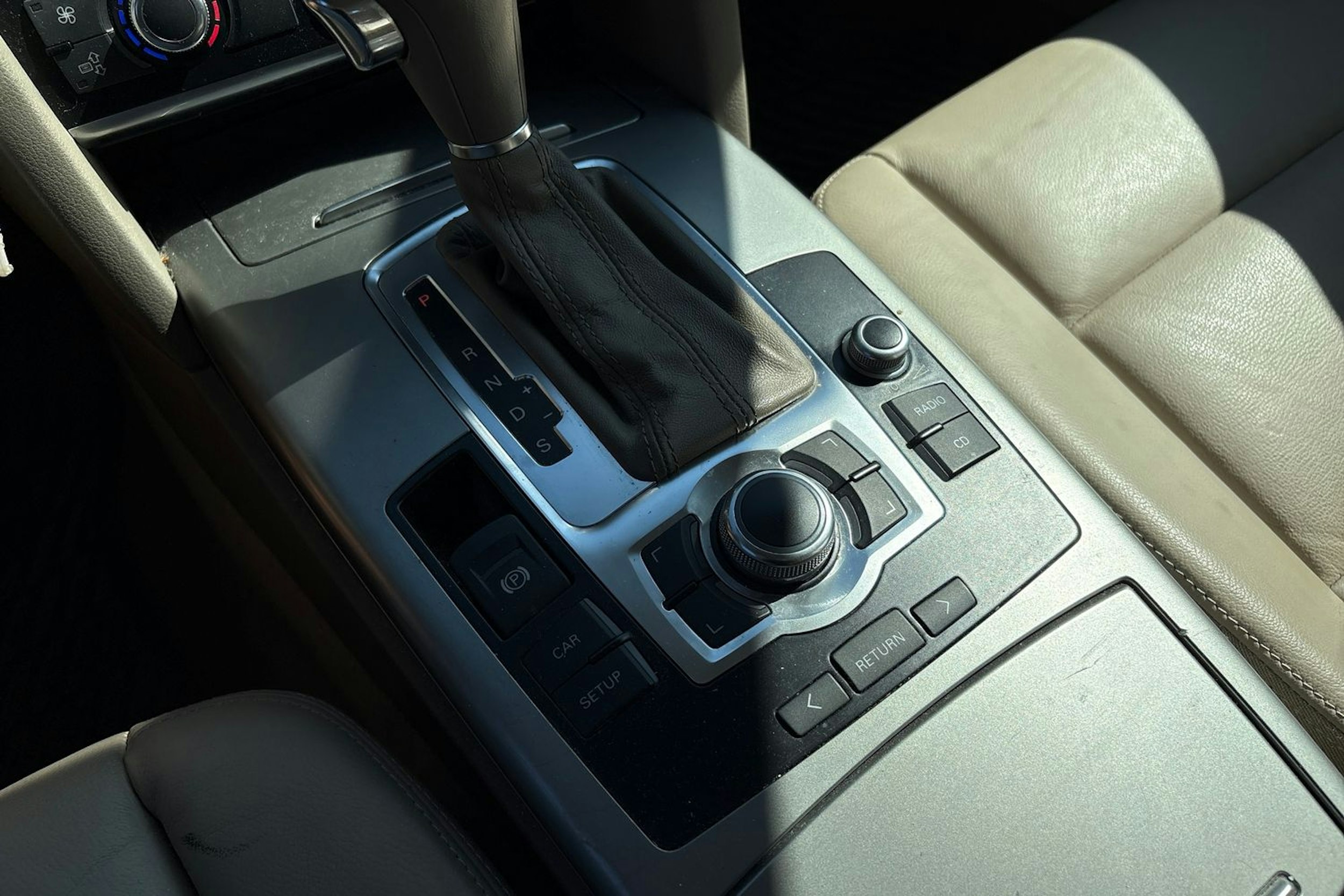 ruskea (beige) Audi A6 2008 kuva 24.