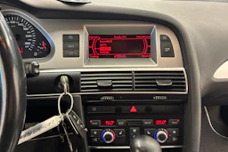 Punainen Audi A6 2008 kuva 16.