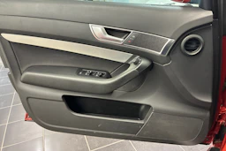 Punainen Audi A6 2008 kuva 17.