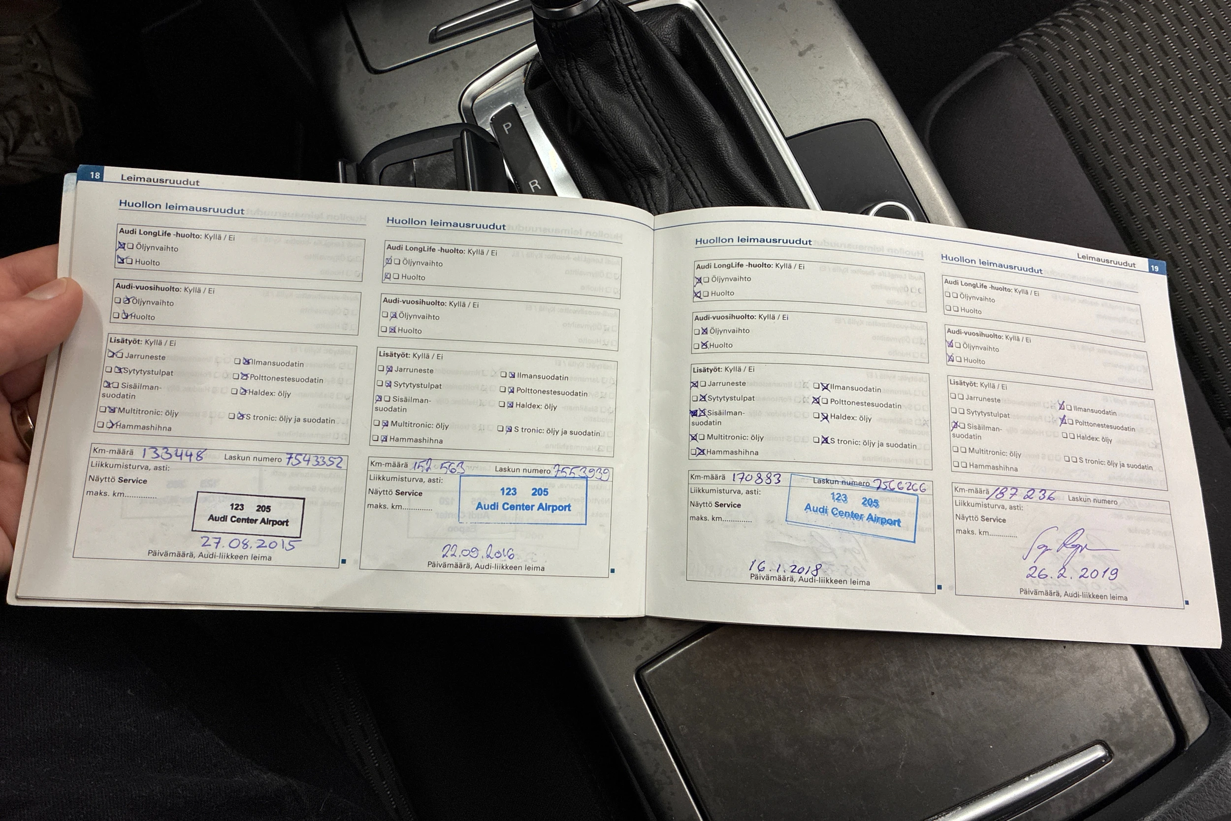 Punainen Audi A6 2008 kuva 25.