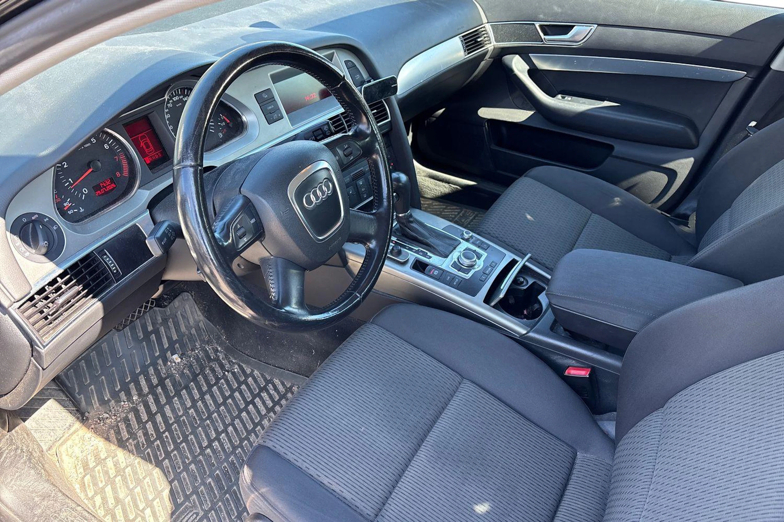 musta Audi A6 2008 kuva 3.
