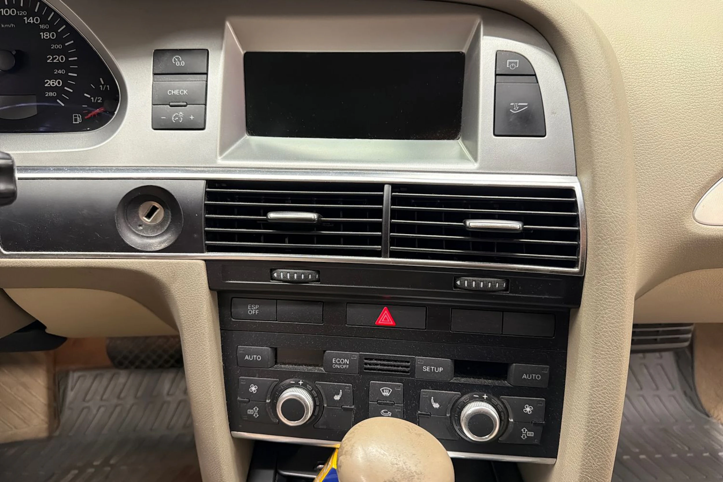 Harmaa Audi A6 2008 kuva 16.