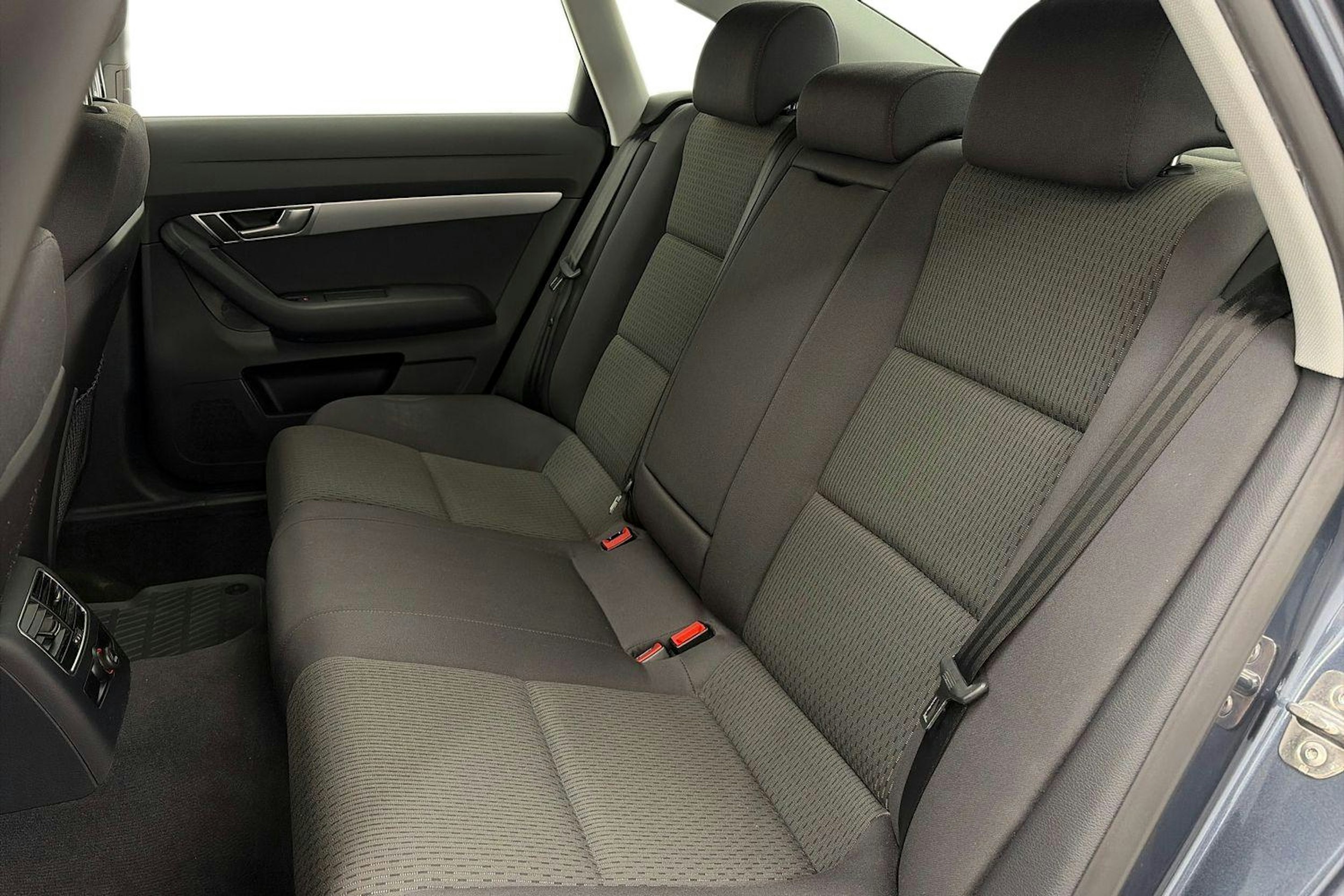 Sininen Audi A6 2008 kuva 10.