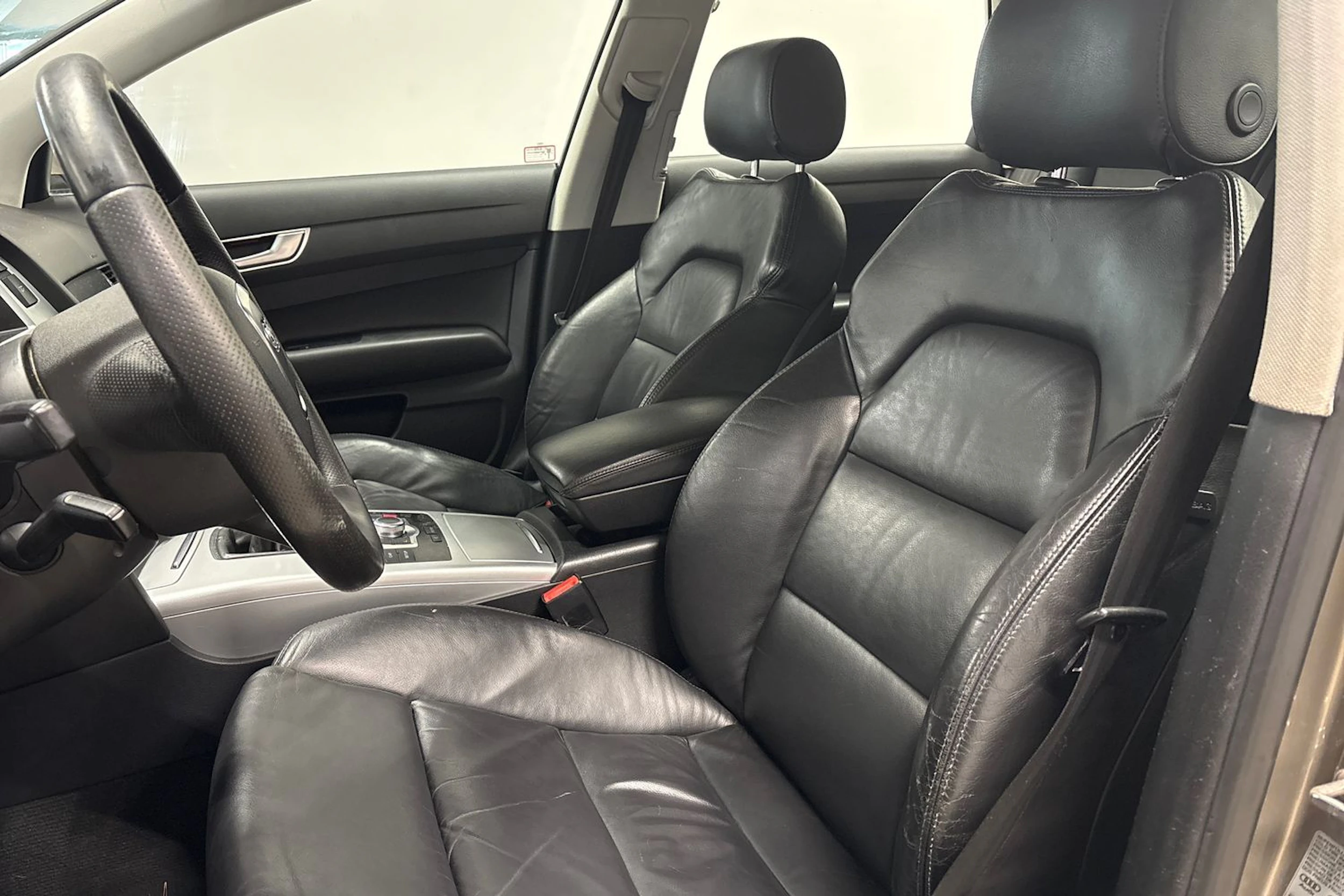 ruskea (beige) Audi A6 2009 kuva 21.