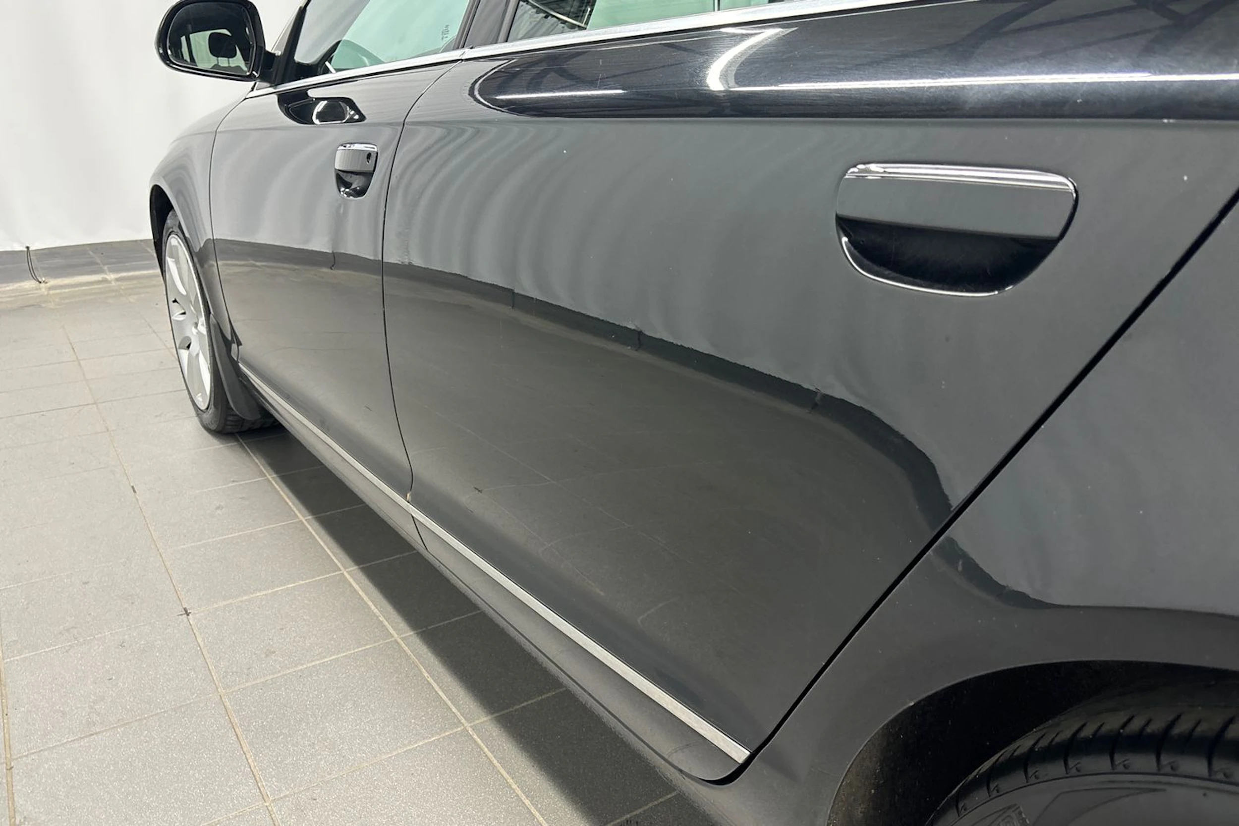 musta Audi A6 2009 kuva 18.