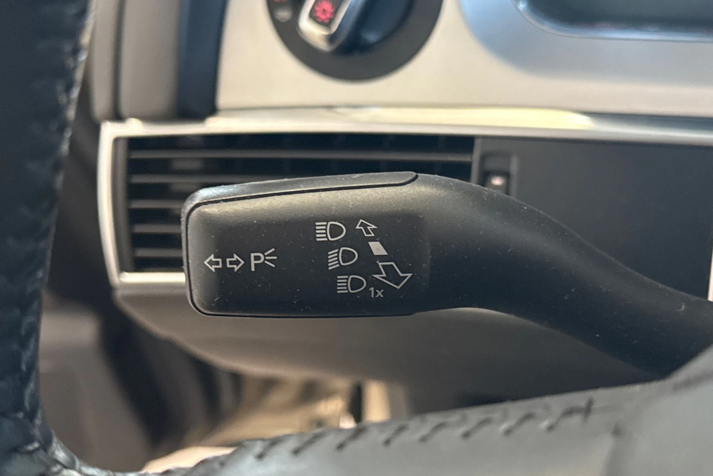 ruskea (beige) Audi A6 2009 kuva 20.