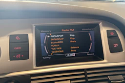 ruskea (beige) Audi A6 2009 kuva 26.